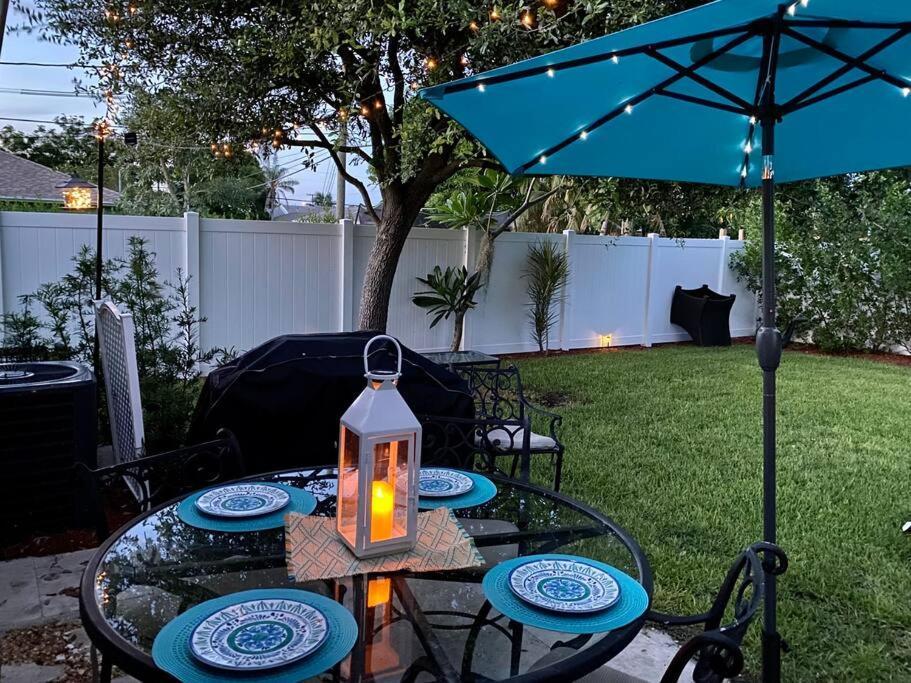 Spacious Home Near Downtown & The Beach Delray Beach Esterno foto